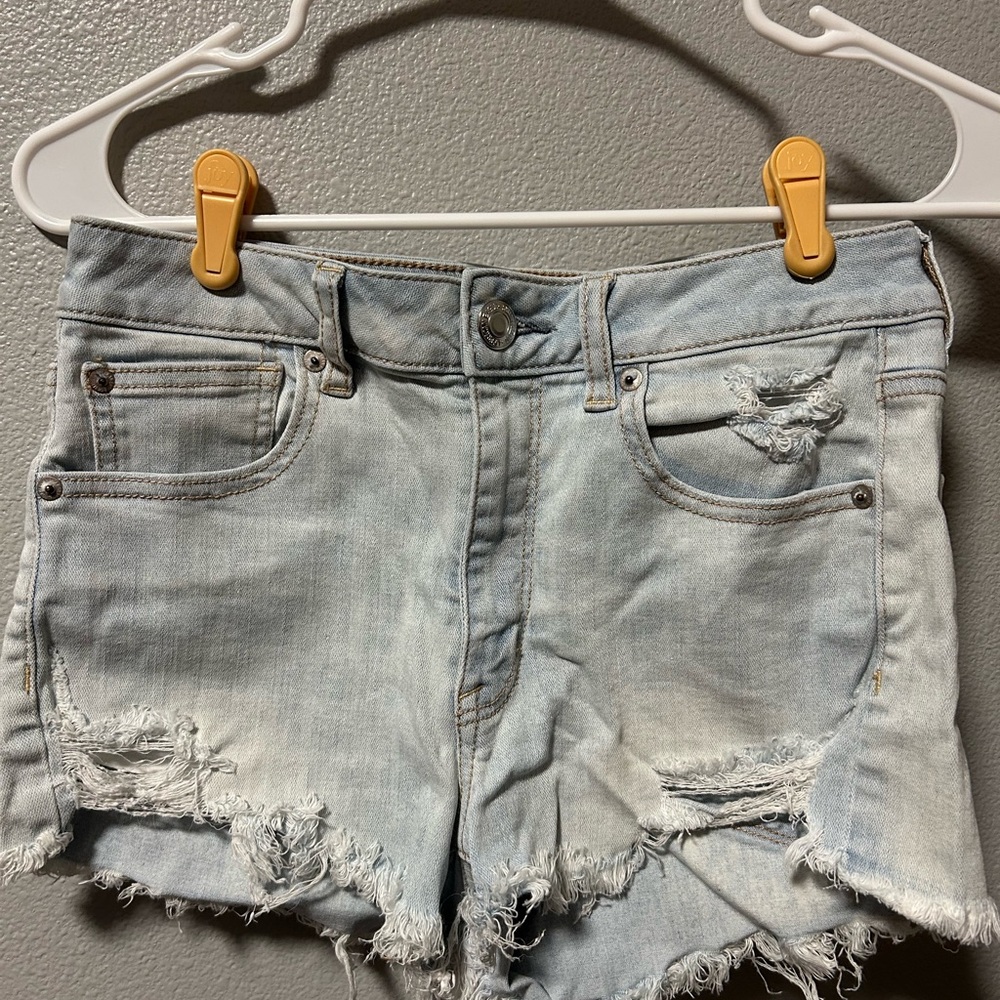 American Eagle Light Blue Distressed Denim Shorts size 6